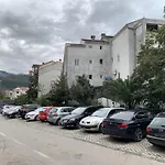 Proleterska Place